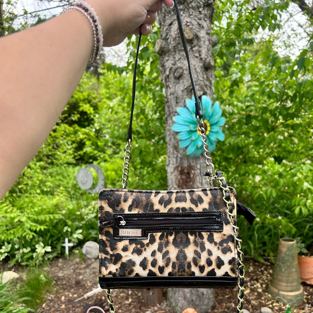 Michie Magnetic Bag